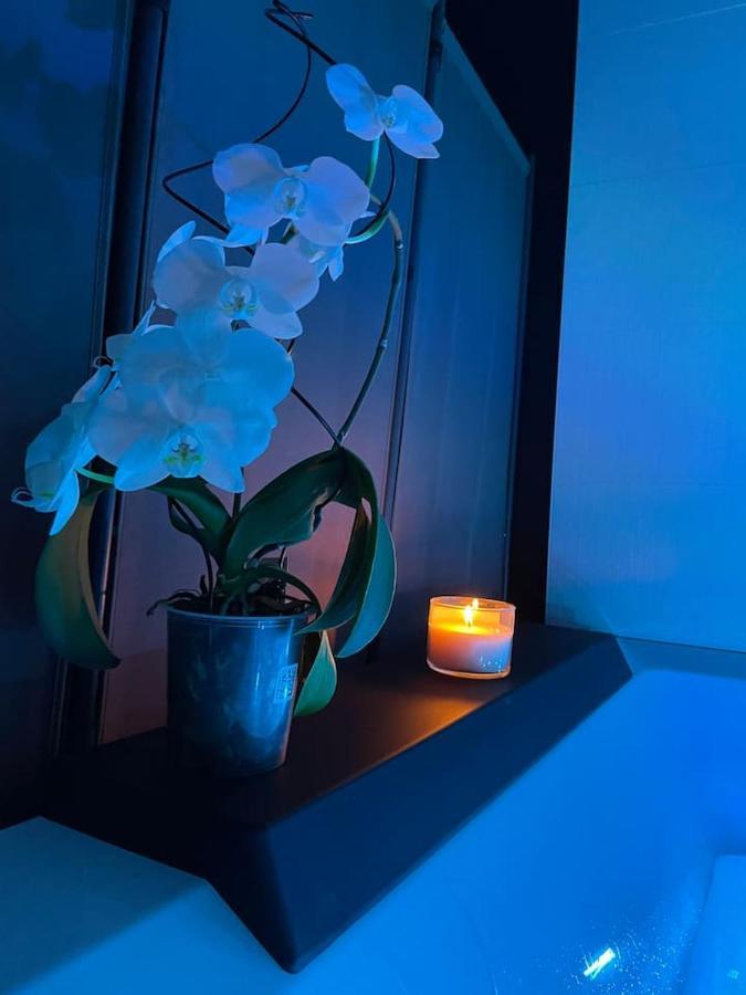 Love Room Gémozac 외부 사진